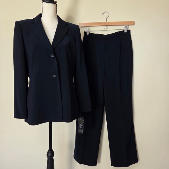 NWT LeSuit 2 Pc 10 Pleated Pants 2 Button Single Breasted Jacket Lined Dark Navy - Picture 1 of 16